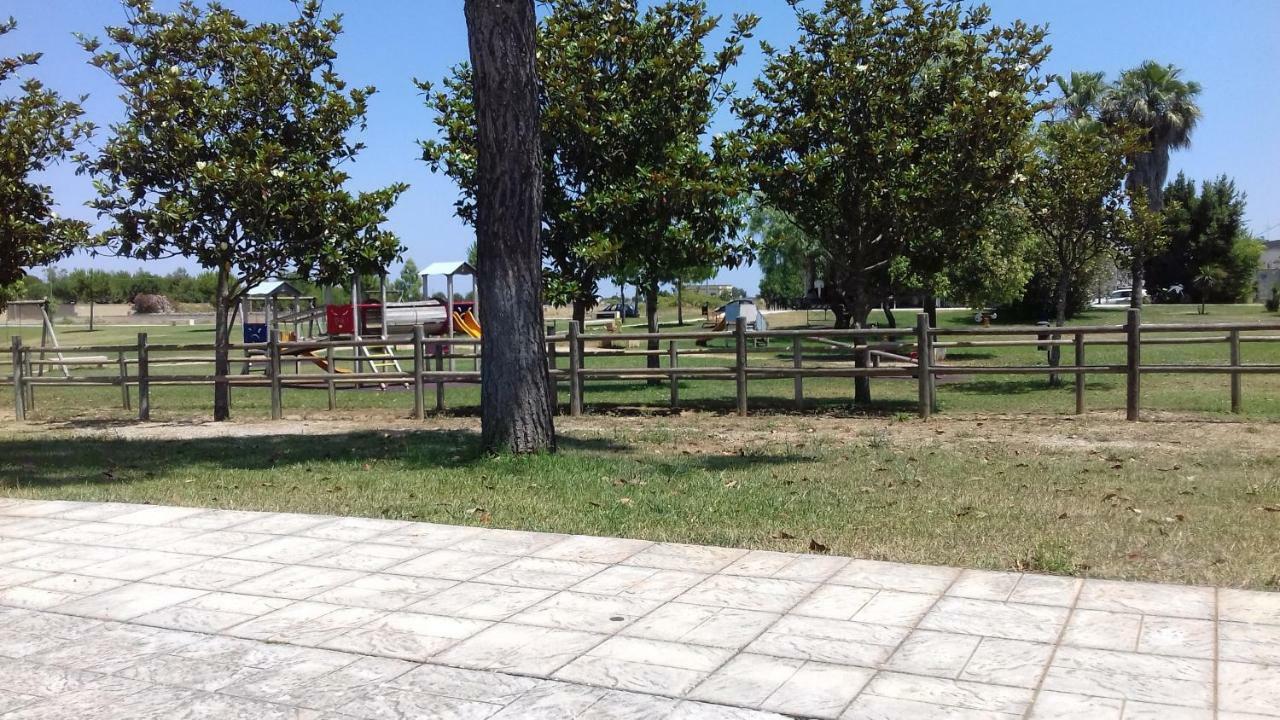Vila La Macchia Botrugno Exteriér fotografie