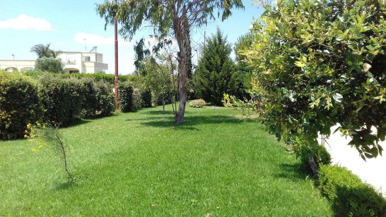 Vila La Macchia Botrugno Exteriér fotografie