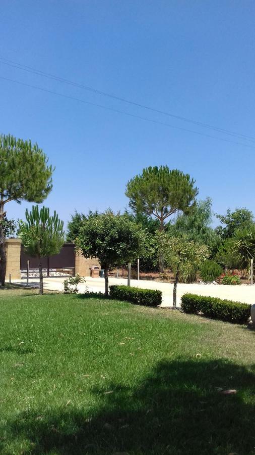 Vila La Macchia Botrugno Exteriér fotografie